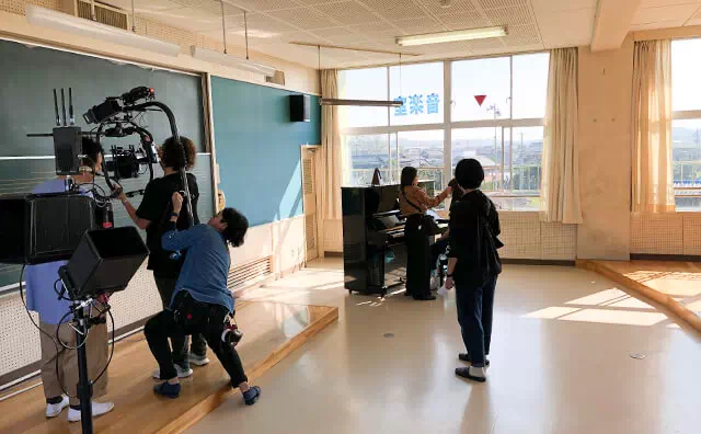 金江津小学校スタジオ 音楽室
