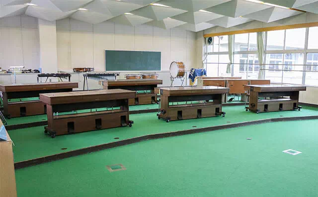 長南東小学校スタジオ 音楽室