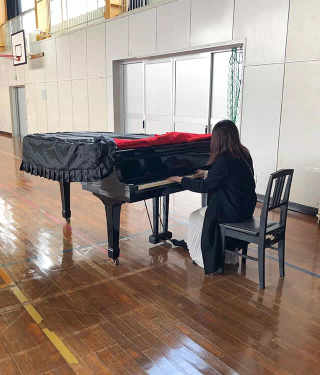 長南東小学校スタジオ 体育館